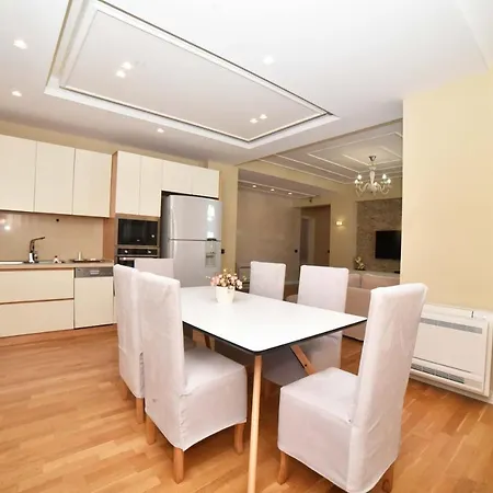 Apartment 7