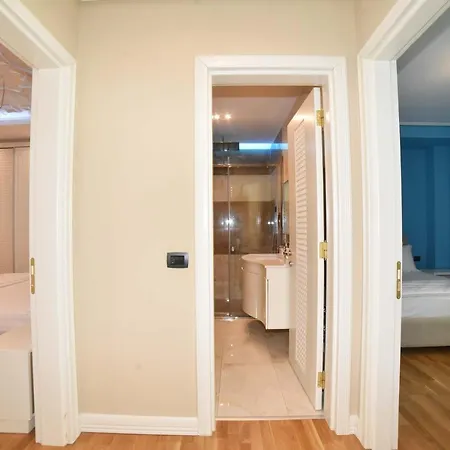Apartment 7 Tirana